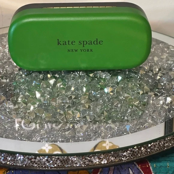 NWOT Kate Spade Hello Sunshine Sunglasses in Case. Retail  display picture 1